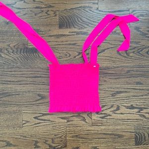 Stylish cute top!